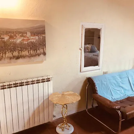 Fireflies Apartment
